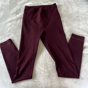 Lululemon size 6 maroon/burgundy leggings